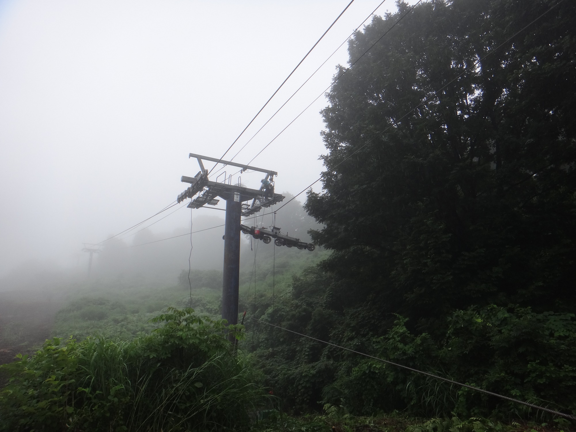 北濃工務店リフト等整備業